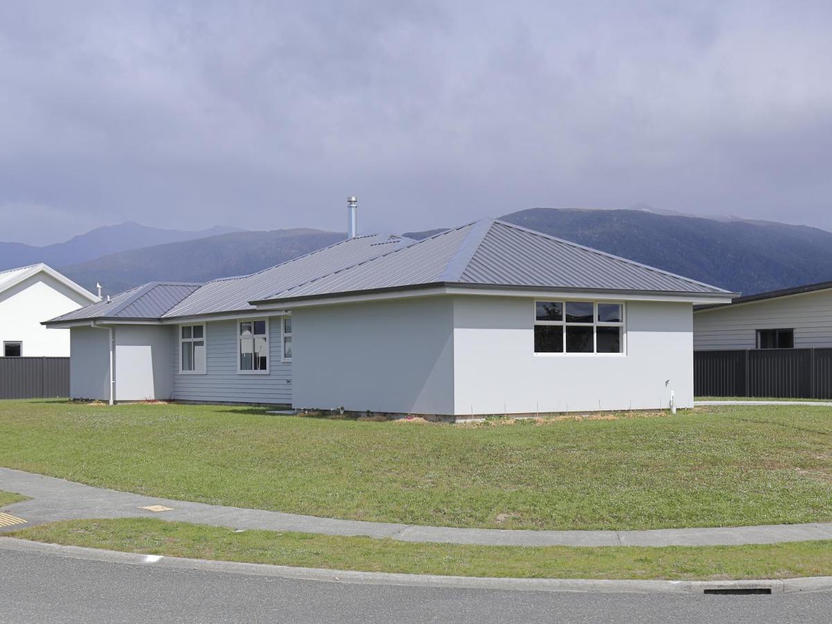 Fiordland Getaway - Te Anau Holiday Home Esterno foto